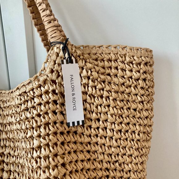 NWT Fallon & Royce Mel Woven Straw Tote in 'Natural' - Picture 13 of 15